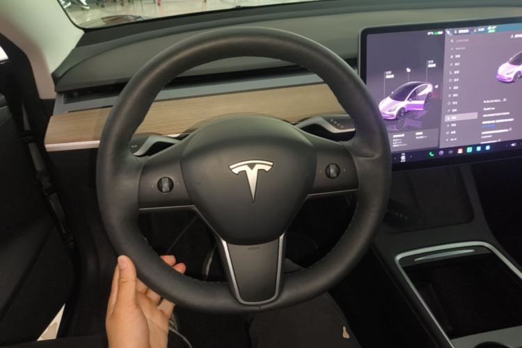 Used Tesla Model 3 2022 Rear-Wheel-Drive Version Steering Wheel