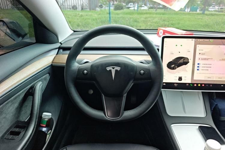 Used Tesla Model 3 2022 Rear-Wheel-Drive Version Steering Wheel