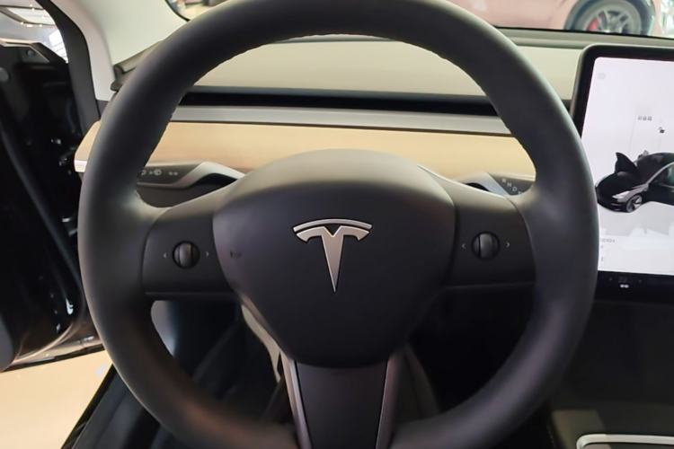 Used Tesla Model 3 2022 Rear-Wheel-Drive Version Steering Wheel