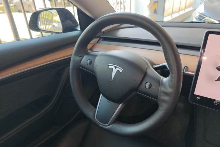 Used Tesla Model 3 2022 Rear-Wheel-Drive Version Steering Wheel