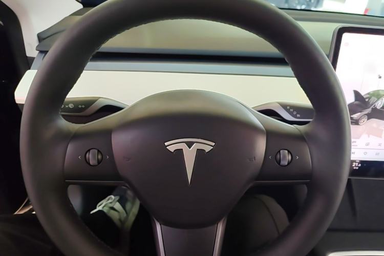 Used Tesla Model 3 2022 Rear-Wheel-Drive Version Steering Wheel