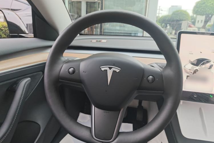 Used Tesla Model 3 2022 Rear-Wheel-Drive Version Steering Wheel