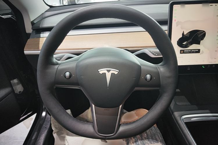 Used Tesla Model 3 2022 Performance High-Performance All-Wheel-Drive Version Steering Wheel