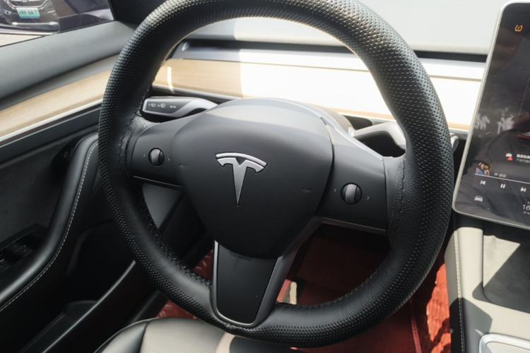 Used Tesla Model 3 2022 Rear-Wheel-Drive Version Steering Wheel