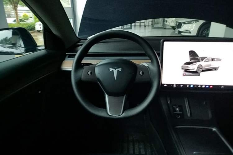 Used Tesla Model 3 2022 Rear-Wheel-Drive Version Steering Wheel