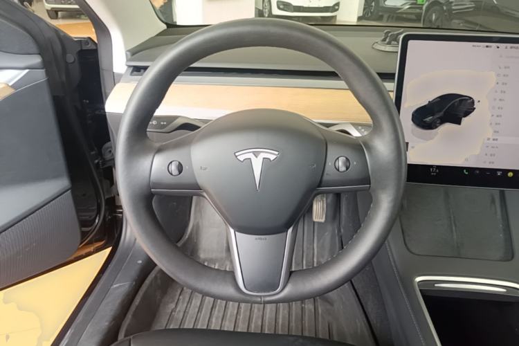 Used Tesla Model 3 2022 Rear-Wheel-Drive Version Steering Wheel