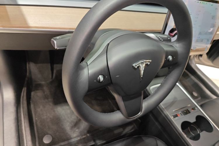 Used Tesla Model 3 2022 Rear-Wheel-Drive Version Steering Wheel