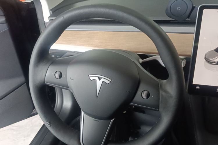 Used Tesla Model 3 2022 Rear-Wheel-Drive Version Steering Wheel