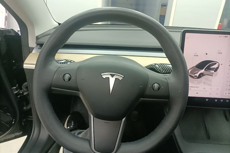 Used Tesla Model 3 2022 Rear-Wheel-Drive Version Steering Wheel