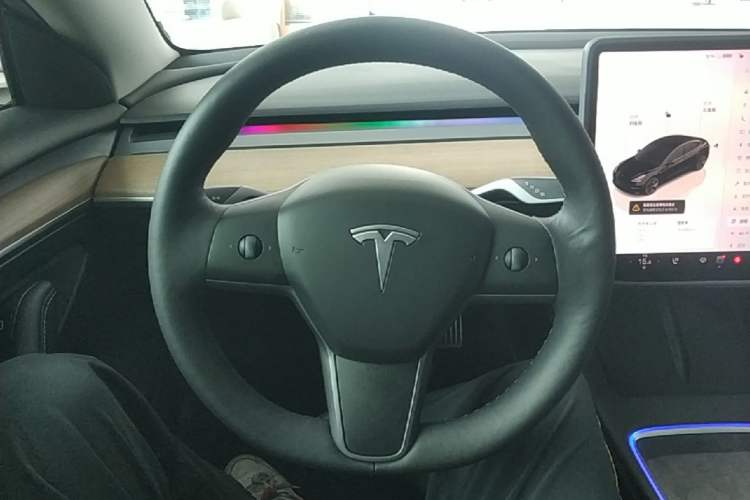 Used Tesla Model 3 2022 Rear-Wheel-Drive Version Steering Wheel