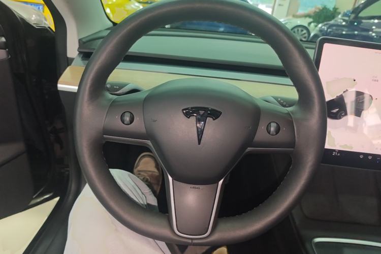 Used Tesla Model 3 2022 Rear-Wheel-Drive Version Steering Wheel