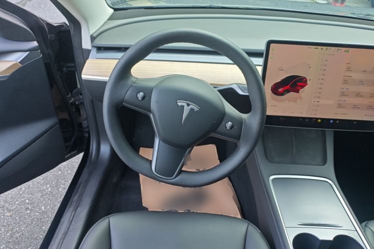Used Tesla Model 3 2022 Rear-Wheel-Drive Version Steering Wheel