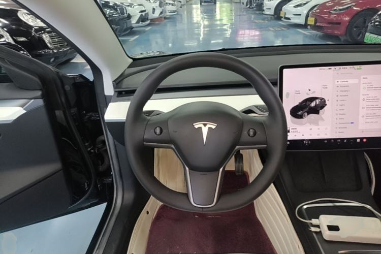 Used Tesla Model 3 2022 Rear-Wheel-Drive Version Steering Wheel
