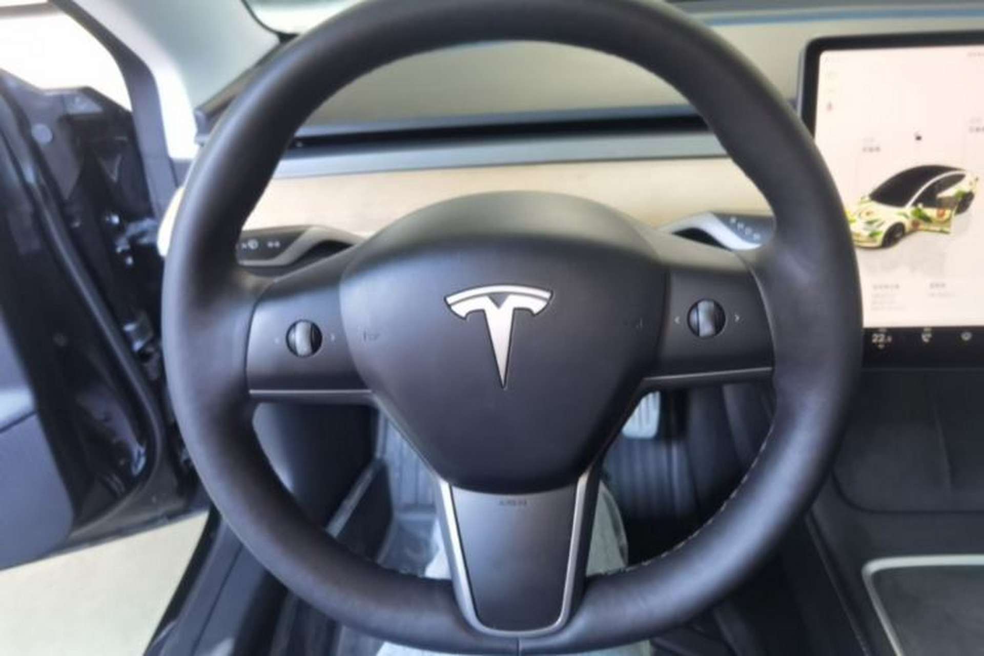 Used Tesla Model 3 2022 Rear-Wheel-Drive Version Steering Wheel