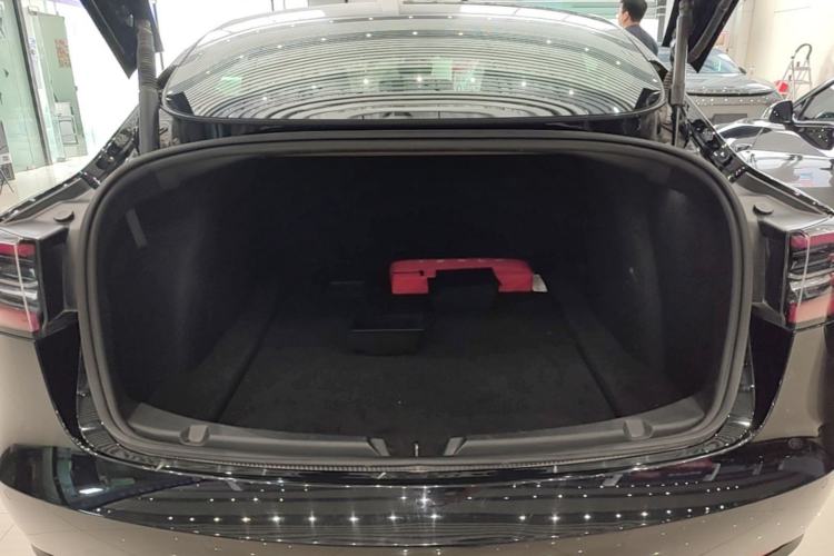 Used Tesla Model 3 2022 Rear-Wheel-Drive Version Trunk