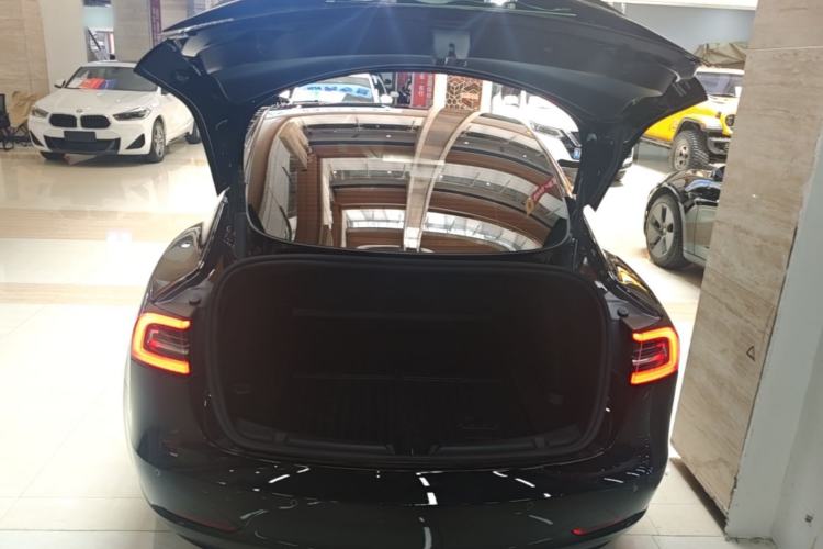 Used Tesla Model 3 2022 Rear-Wheel-Drive Version Trunk