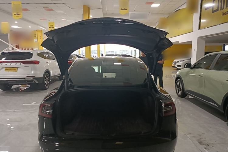 Used Tesla Model 3 2022 Rear-Wheel-Drive Version Trunk