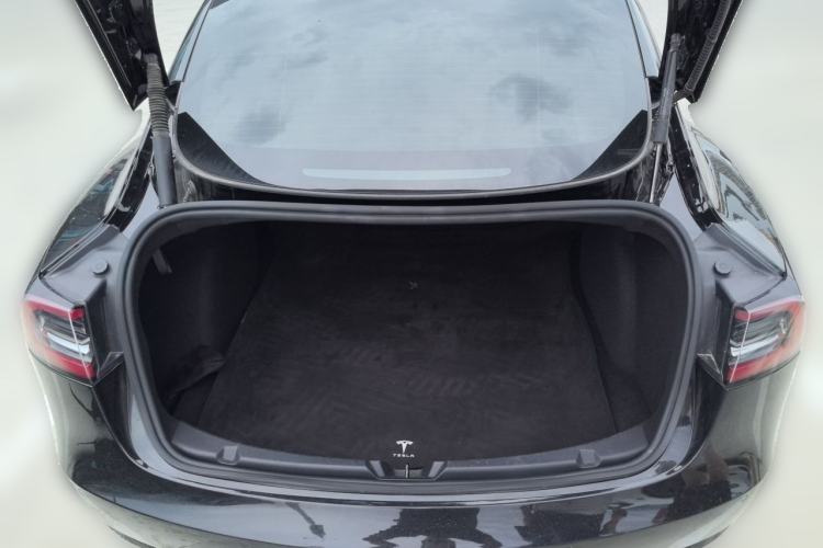 Used Tesla Model 3 2022 Rear-Wheel-Drive Version Trunk