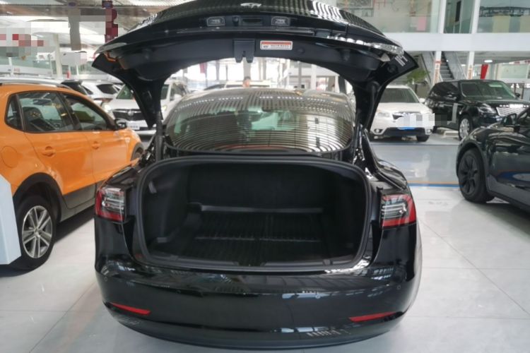 Used Tesla Model 3 2022 Rear-Wheel-Drive Version Trunk