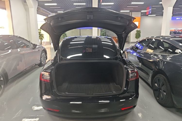 Used Tesla Model 3 2022 Rear-Wheel-Drive Version Trunk