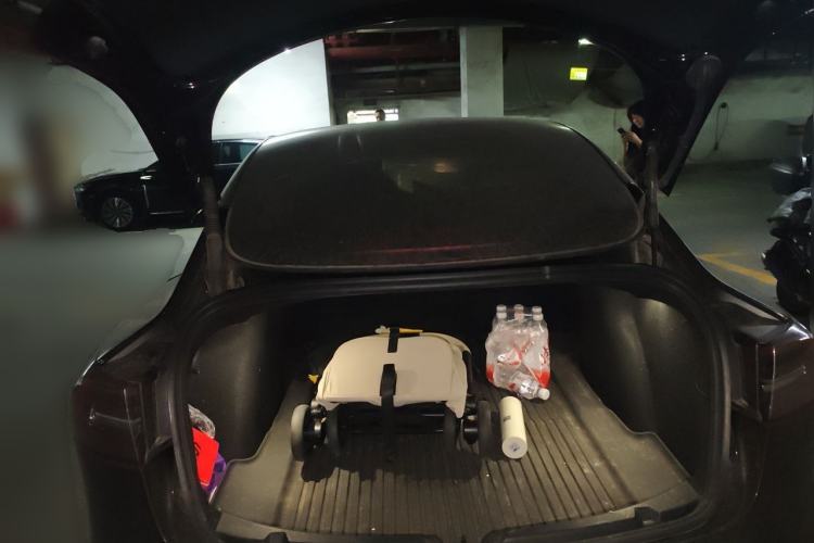 Used Tesla Model 3 2022 Rear-Wheel-Drive Version Trunk