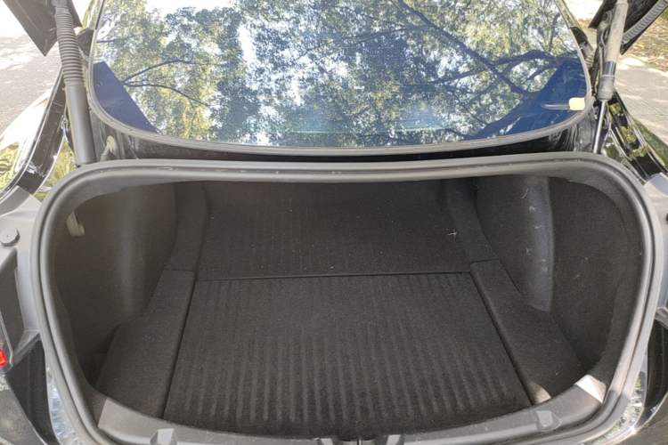 Used Tesla Model 3 2022 Rear-Wheel-Drive Version Trunk