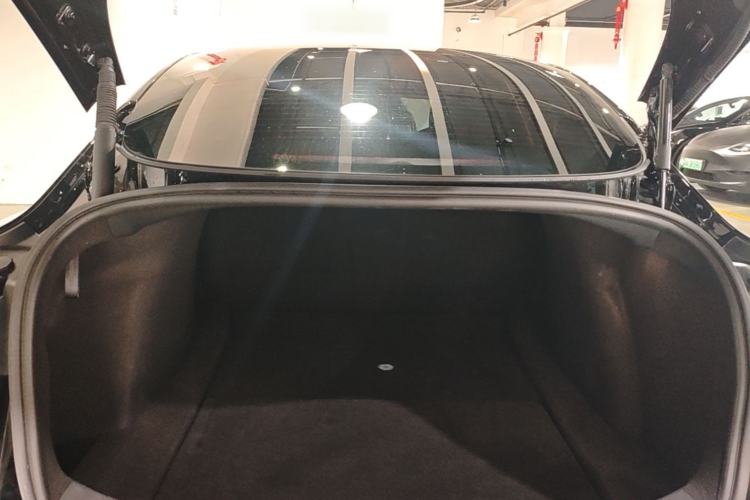 Used Tesla Model 3 2022 Rear-Wheel-Drive Version Trunk
