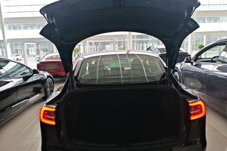 Used Tesla Model 3 2022 Rear-Wheel-Drive Version Trunk