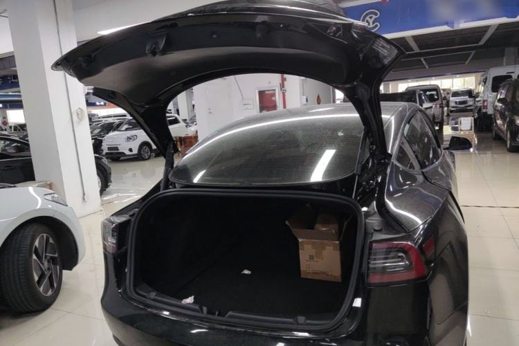 Used Tesla Model 3 2022 Rear-Wheel-Drive Version Trunk