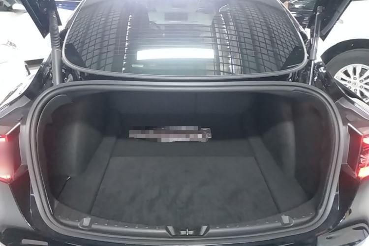 Used Tesla Model 3 2022 Rear-Wheel-Drive Version Trunk
