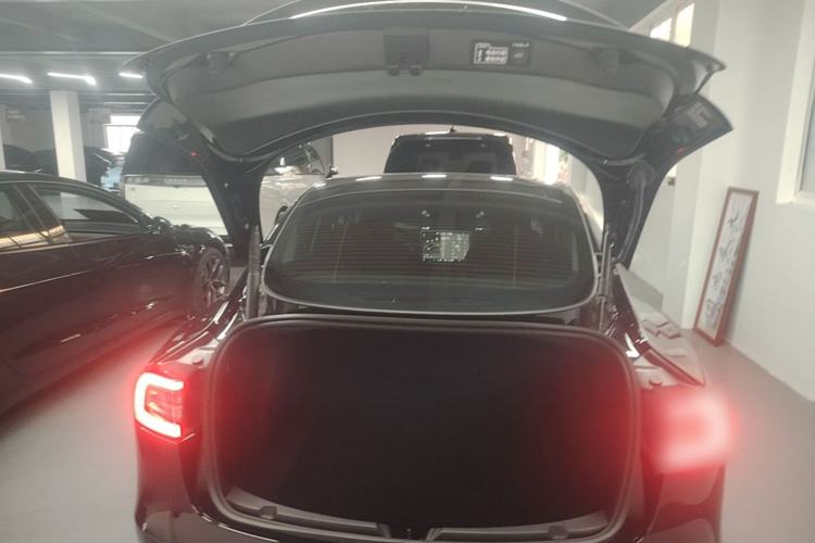 Used Tesla Model 3 2022 Performance High-Performance All-Wheel-Drive Version Trunk