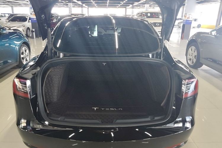 Used Tesla Model 3 2022 Rear-Wheel-Drive Version Trunk