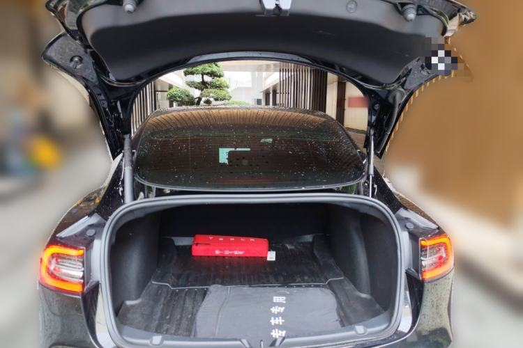Used Tesla Model 3 2022 Rear-Wheel-Drive Version Trunk