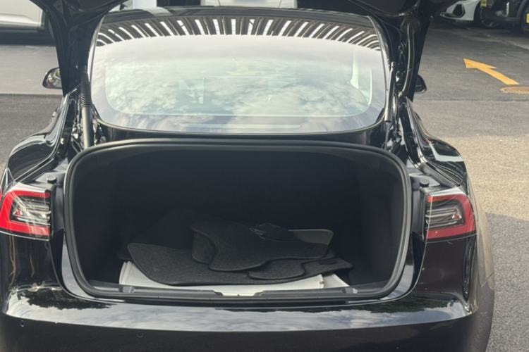 Used Tesla Model 3 2022 Performance High-Performance All-Wheel-Drive Version Trunk