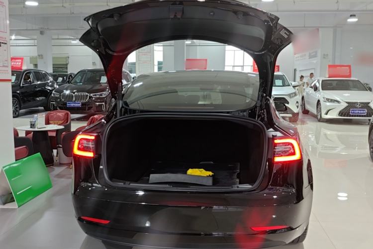 Used Tesla Model 3 2022 Rear-Wheel-Drive Version Trunk