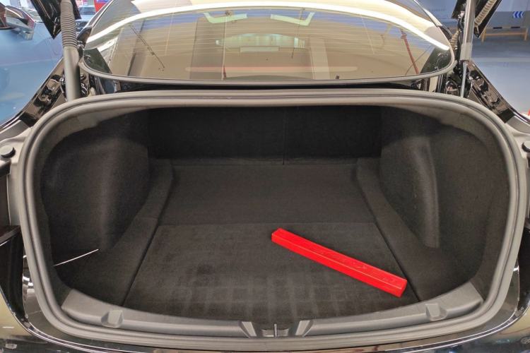 Used Tesla Model 3 2022 Performance High-Performance All-Wheel-Drive Version Trunk