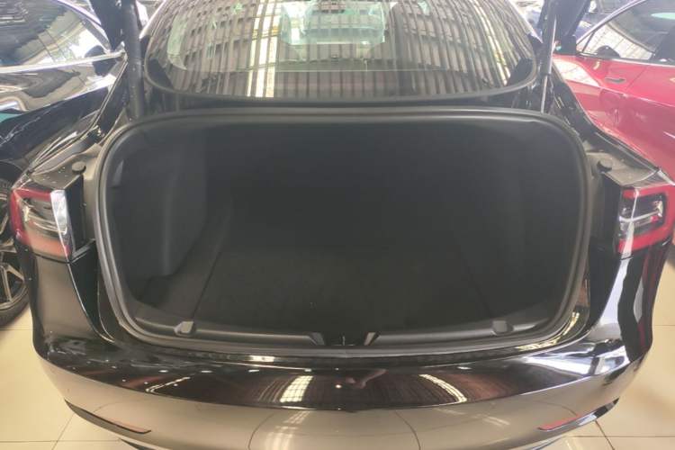 Used Tesla Model 3 2022 Rear-Wheel-Drive Version Trunk