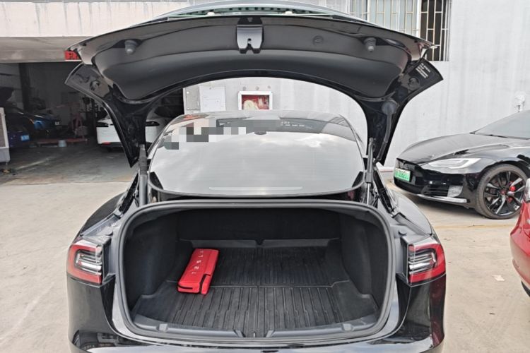 Used Tesla Model 3 2022 Rear-Wheel-Drive Version Trunk