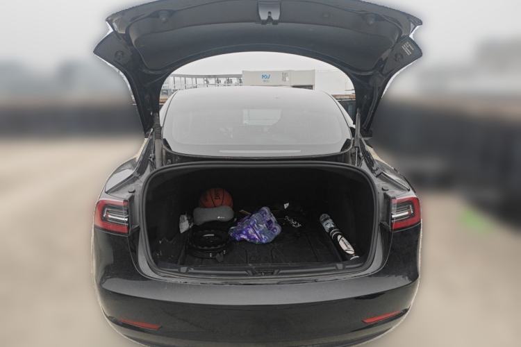 Used Tesla Model 3 2022 Rear-Wheel-Drive Version Trunk