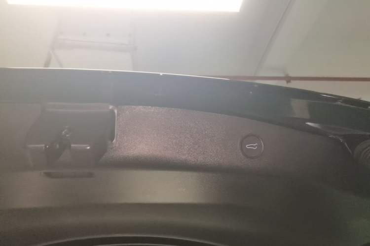 Used Tesla Model 3 2022 Rear-Wheel-Drive Version Trunk