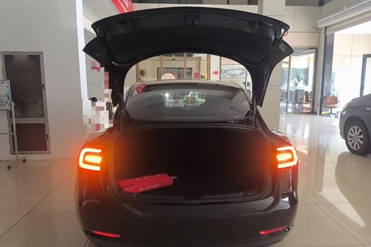 Used Tesla Model 3 2022 Rear-Wheel-Drive Version Trunk