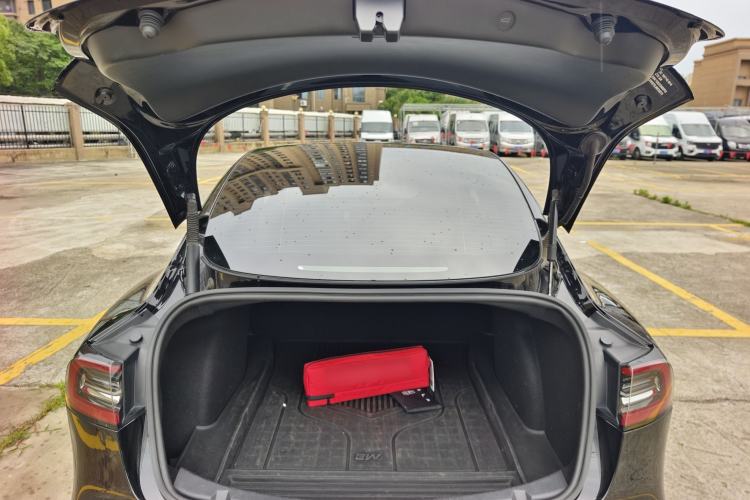 Used Tesla Model 3 2022 Performance High-Performance All-Wheel-Drive Version Trunk