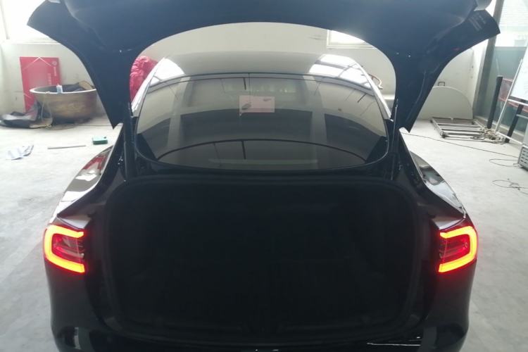 Used Tesla Model 3 2022 Rear-Wheel-Drive Version Trunk