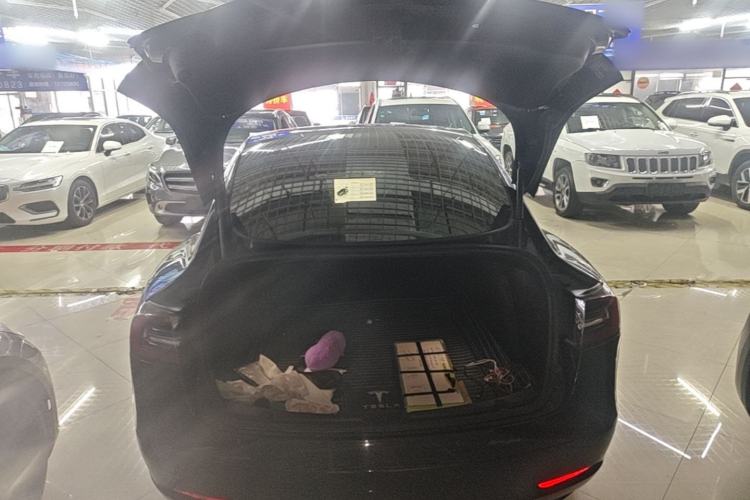 Used Tesla Model 3 2022 Rear-Wheel-Drive Version Trunk