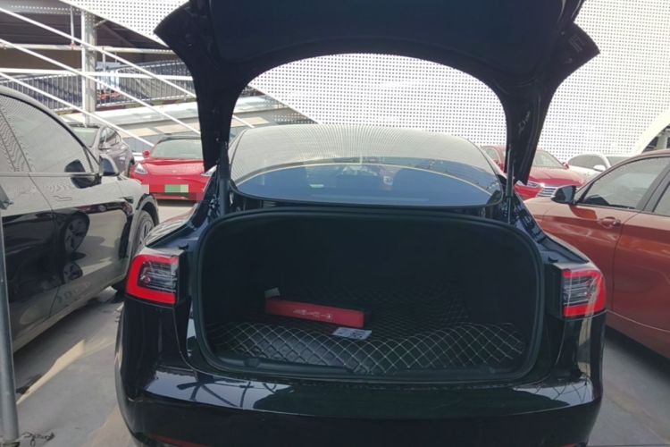 Used Tesla Model 3 2022 Rear-Wheel-Drive Version Trunk