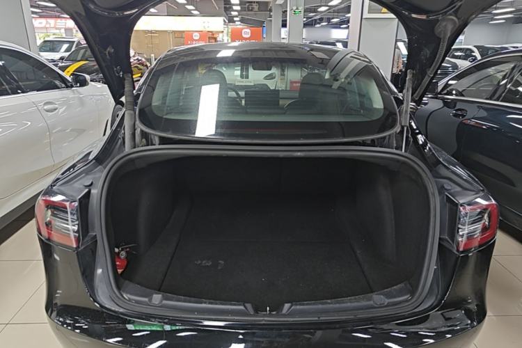 Used Tesla Model 3 2022 Rear-Wheel-Drive Version Trunk
