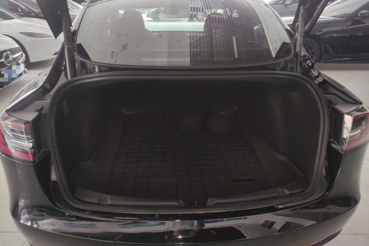 Used Tesla Model 3 2022 Rear-Wheel-Drive Version Trunk