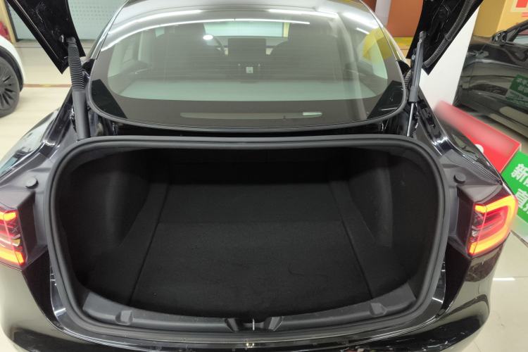 Used Tesla Model 3 2022 Rear-Wheel-Drive Version Trunk
