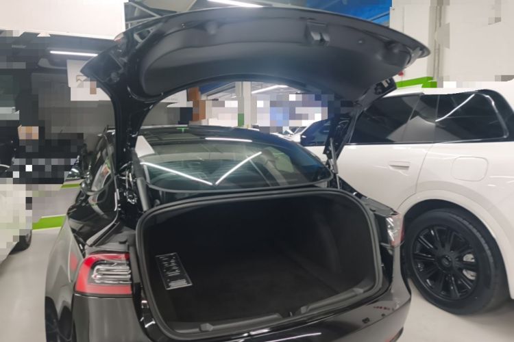 Used Tesla Model 3 2022 Rear-Wheel-Drive Version Trunk