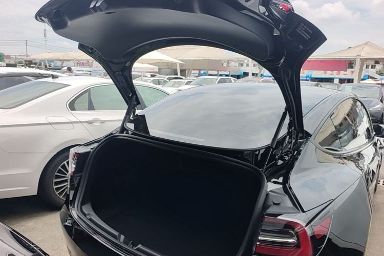 Used Tesla Model 3 2022 Rear-Wheel-Drive Version Trunk
